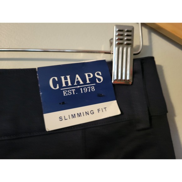 NWT Chaps Women's Slimming Fit Capri Pants Size 4 - Picture 3 of 5